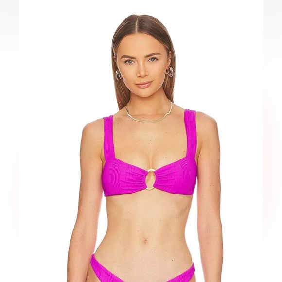 NWT! L*SPACE Willow Bikini Top in Bright Fuchsia Size Medium - Picture 1 of 9